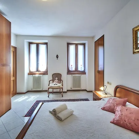 Holiday home Casa Mocchetti *