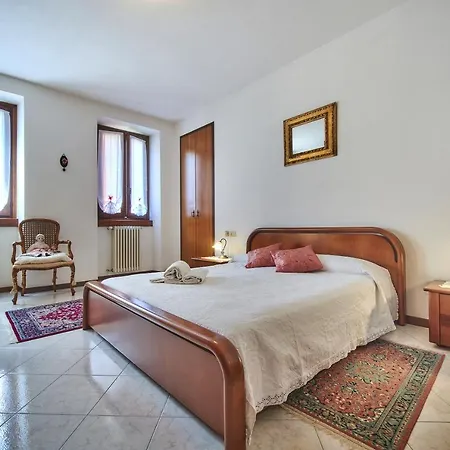 Casa Mocchetti *