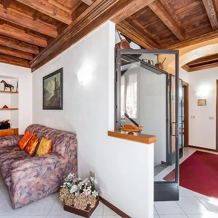 Casa Mocchetti Feriehus Lezzeno