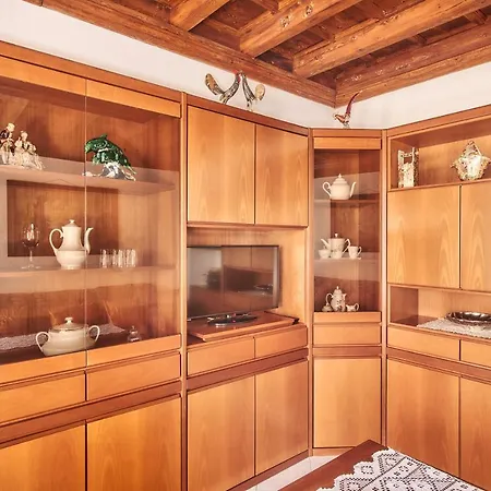 Casa Mocchetti Holiday home *