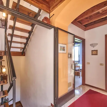 Holiday home Casa Mocchetti *