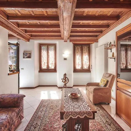 Casa Mocchetti Holiday home Lezzeno